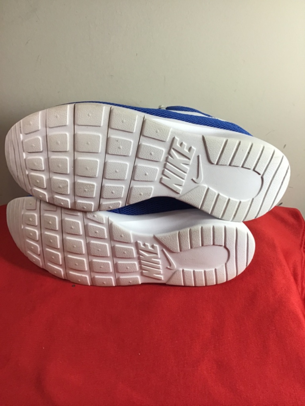 ❤️🔥Nike, youth, size 5YW, Clean, great condition, see photos before buying ❤️🔥 - Picture 4 of 5